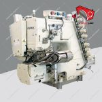 کمرکش کمپلتی میل سوزن متحرک. دوخت یک ردیف راسته دوزی از روی پارچه و دوخت به‌صورت زنجیره از زیر پارچه و دوخت راسته دوزی از روی پارچه و دوخت با ماکو.