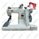 چرخ خیاطی کابویی دو سوزنه جک، با قابلیتِ دوخت ساده­‌د‌وزی به­‌صورت دو­‌ردیف موازی از رو و دوخت زنجیره­‌دوزی موازی از زیر پارچه.
