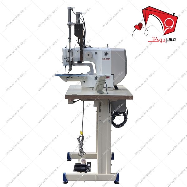 چرخ خیاطی کوسن دوز کامپیوتری هایتکس با قابلیتِ دوخت الیک و هرگونه طرح و نمای کوچک دیگر به‌صورت تمام اتوماتیک روی کوسن، بالش و هر جنسی با ضخامت و حجم زیاد.
